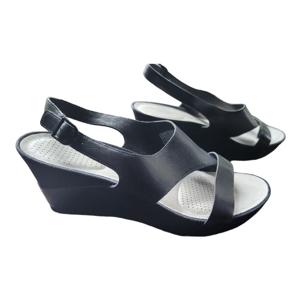 Tsubo Slingback‎ Sandals Womens Size 9 Black Wedge Leather Cushioned 8366